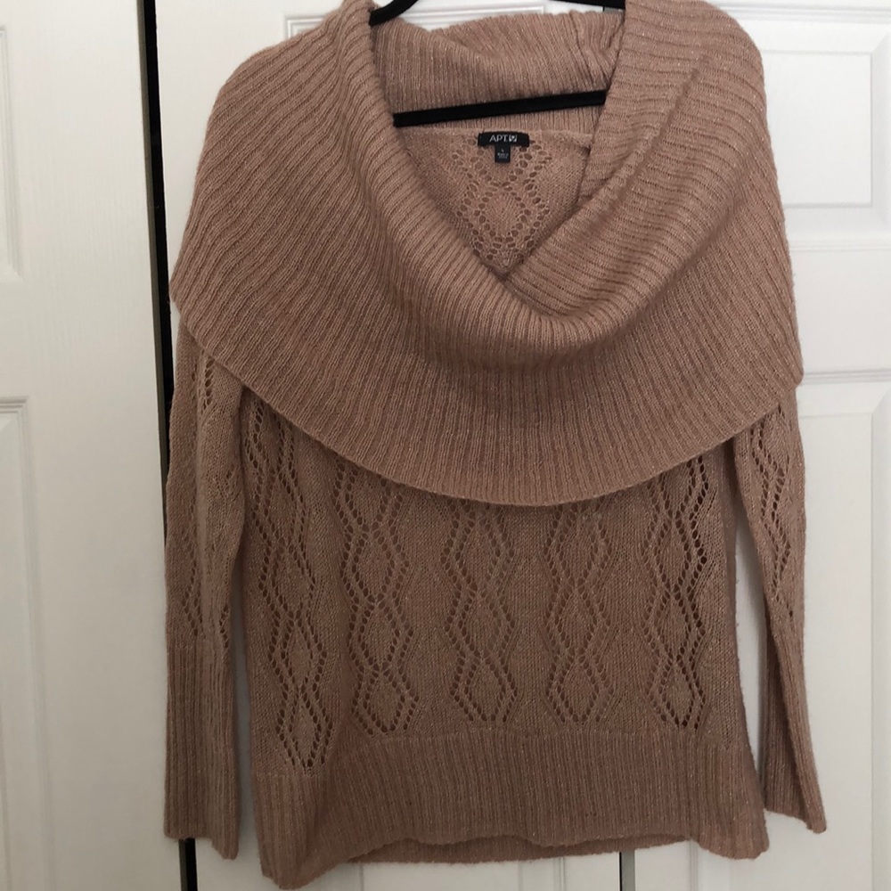 Mauve/ dusty pink sweater